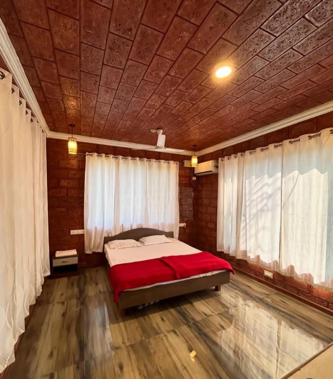 Redstone Farmhouse Kashid Exterior photo